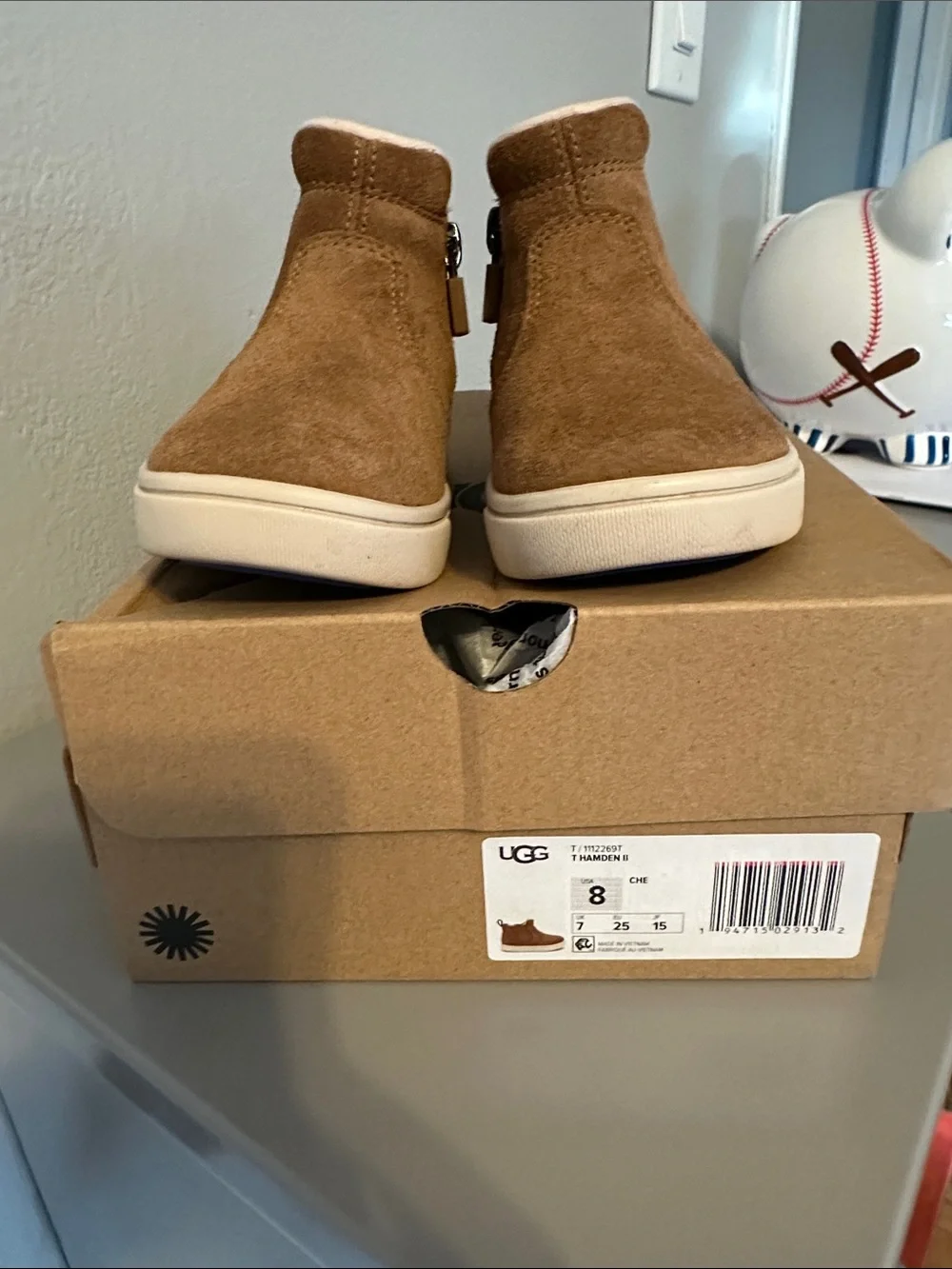UGG comfortable kids